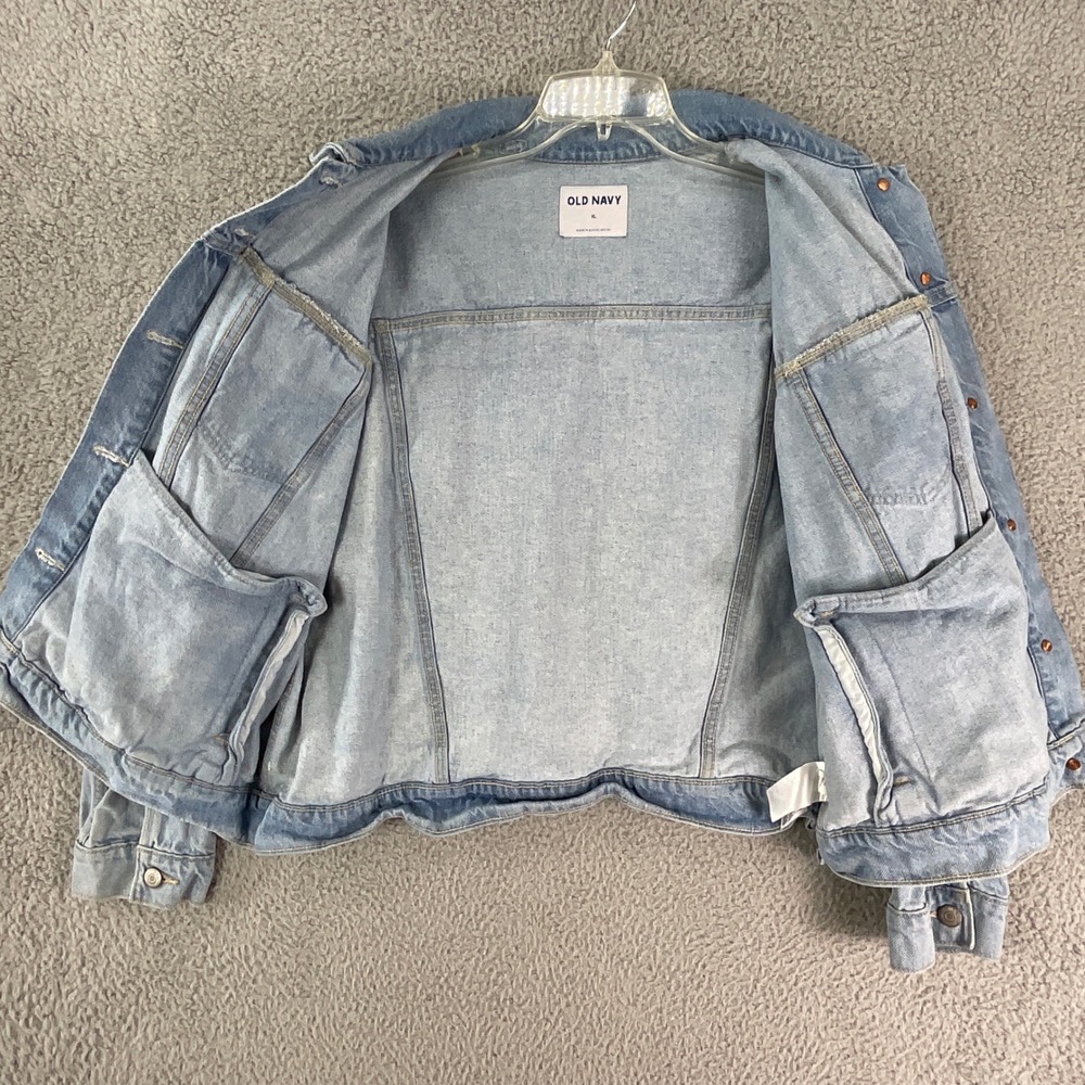 Old Navy Denim Jacket Womens XL Light Wash Cotton Trucker Classic 90s Y2K Vibe - Picture 3 of 11